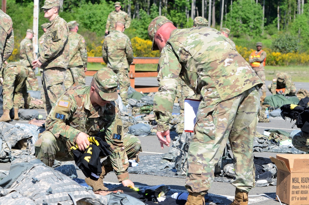201st EMIB Soldiers compete for title of I Corps Best Warrior