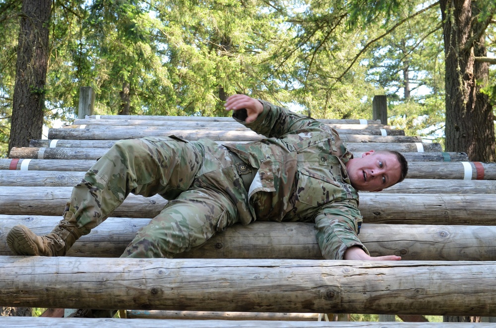 201st EMIB Soldiers Compete for Title of I Corps Best Warrior