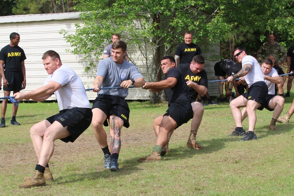 Paratroopers tug their way to victory