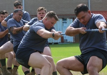 Paratroopers tug their way to victory