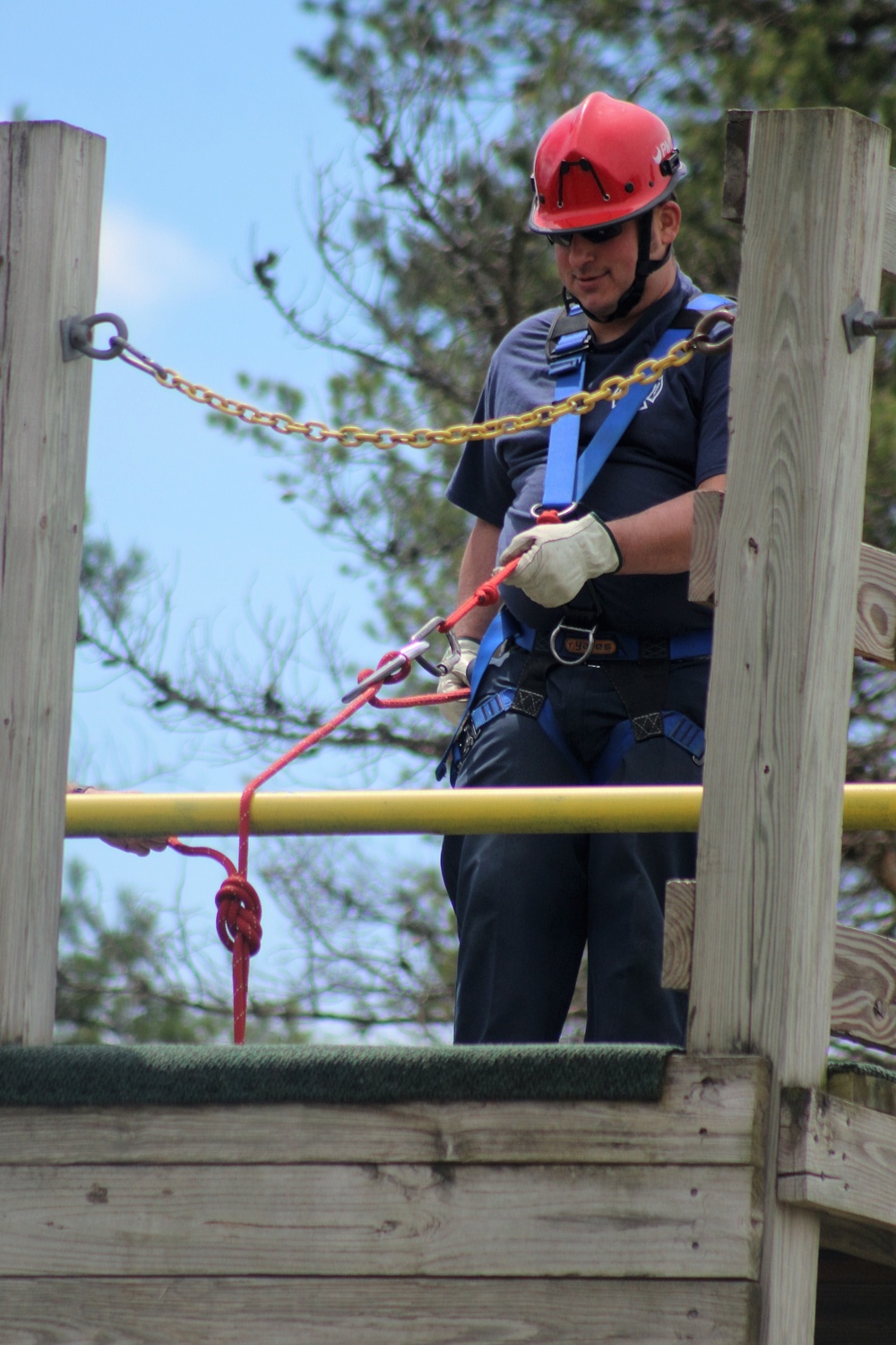 DVIDS - Images - Firefighters learn rope, rappelling skills during