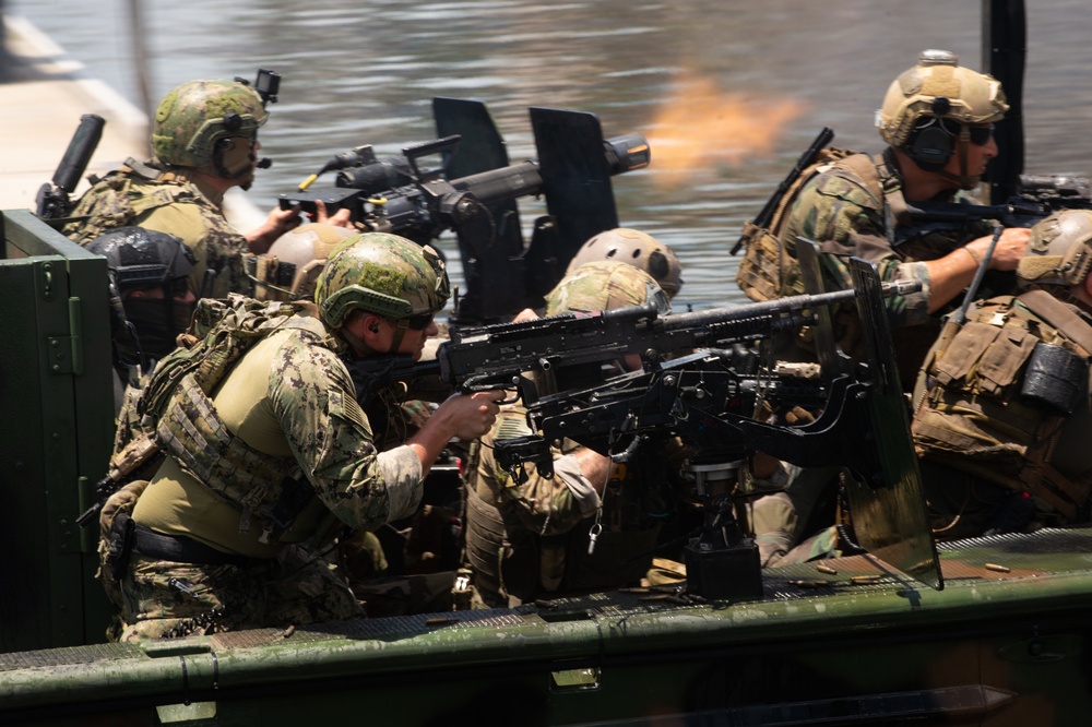 USSOCOM presents special operations capabilities during International Special Operations Forces week