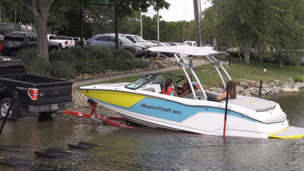 Corps encourages boating safety during Memorial Weekend, National Safe Boating Week