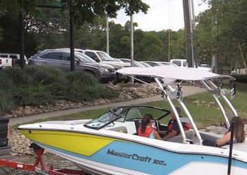 Corps encourages boating safety during Memorial Weekend, National Safe Boating Week