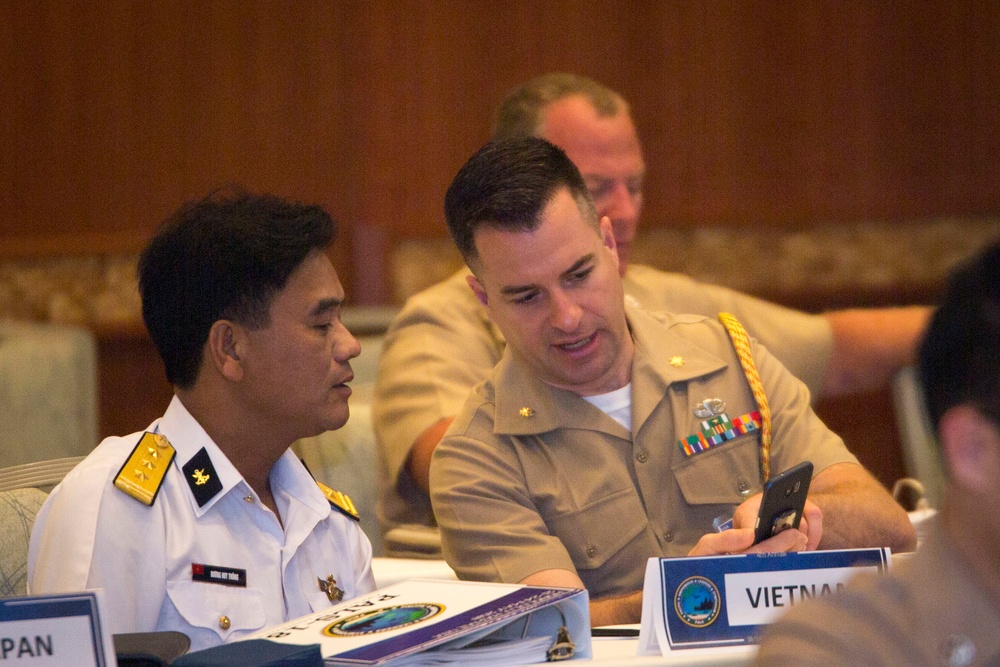 Pacific Amphibious Leaders Symposium Topic IV: Logistics Delivery Systems