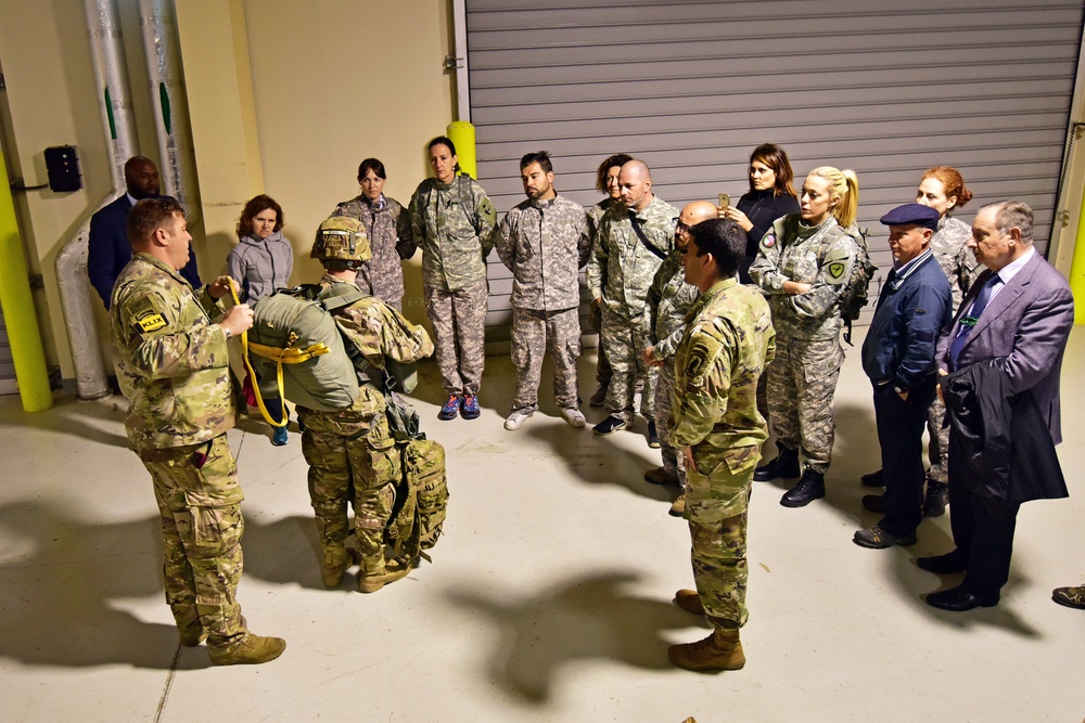 “Day in the Life of Soldier”, AMICI Program Strengthens US and Italian Workforce