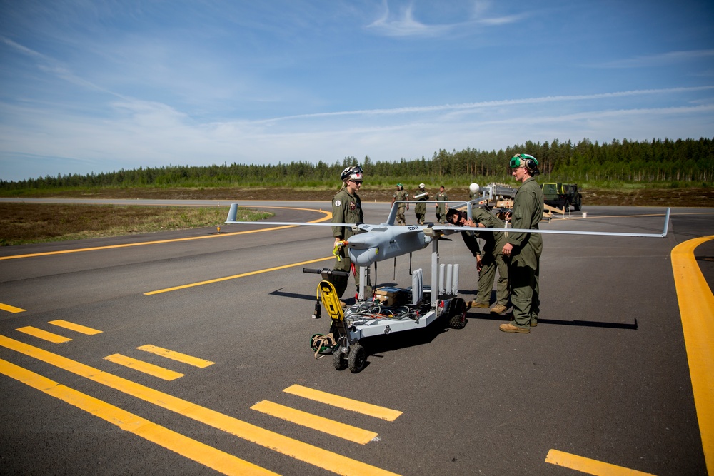 Exercise Frozen Reindeer: VMU-2 Flight Operations