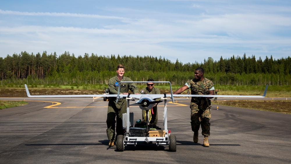 Exercise Frozen Reindeer: VMU-2 Flight Operations