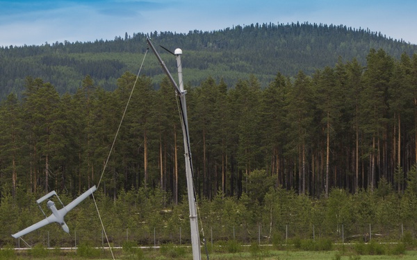 Exercise Frozen Reindeer: VMU-2 Flight Operations
