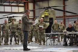 Fort Drum civilian workforce assists 2BCT Soldiers with rapid deployment exercise