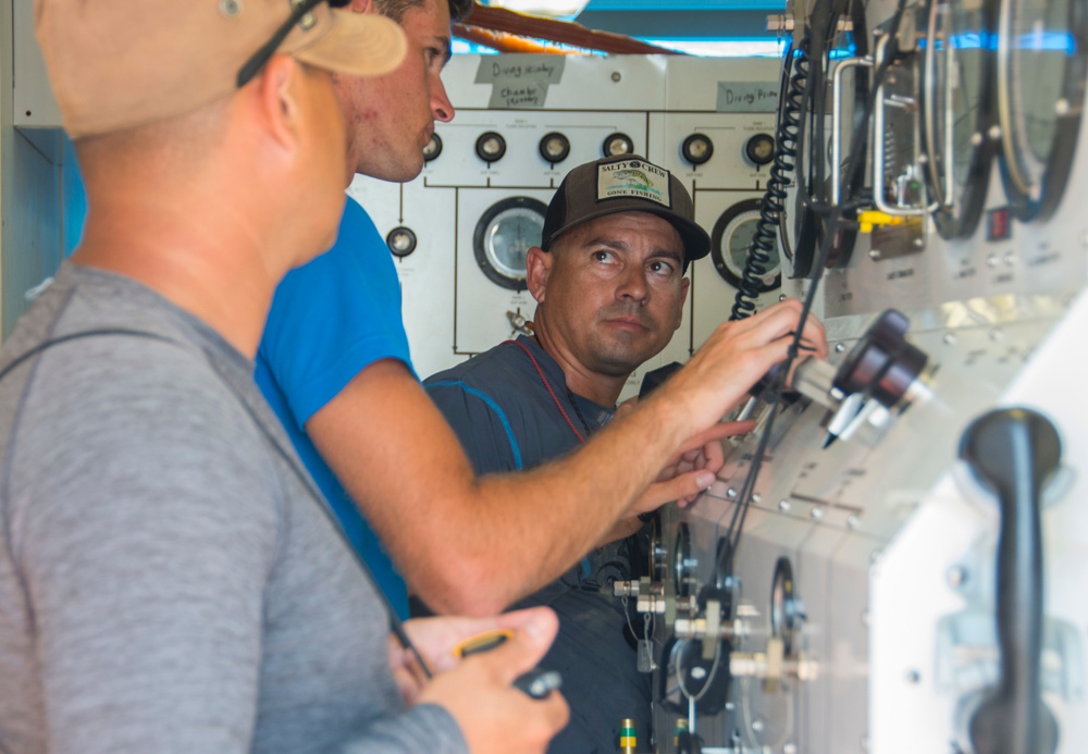 Despite near-death experience, the sea remains Army diver's passion