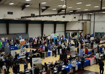 Nimitz Sailor Attends Job Fair