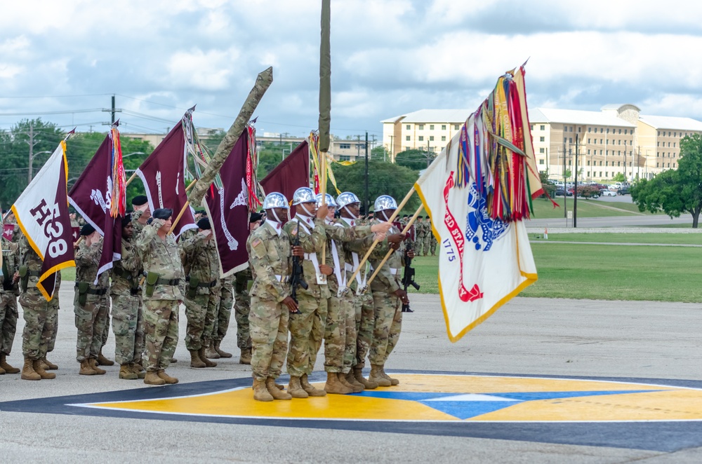 13th ESC Welcomes a New Commanding General