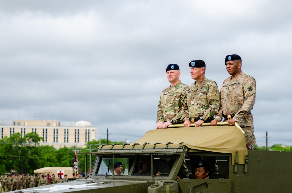 13th ESC Welcomes a New Commanding General