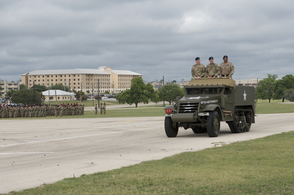 13th ESC Welcomes New Commanding General