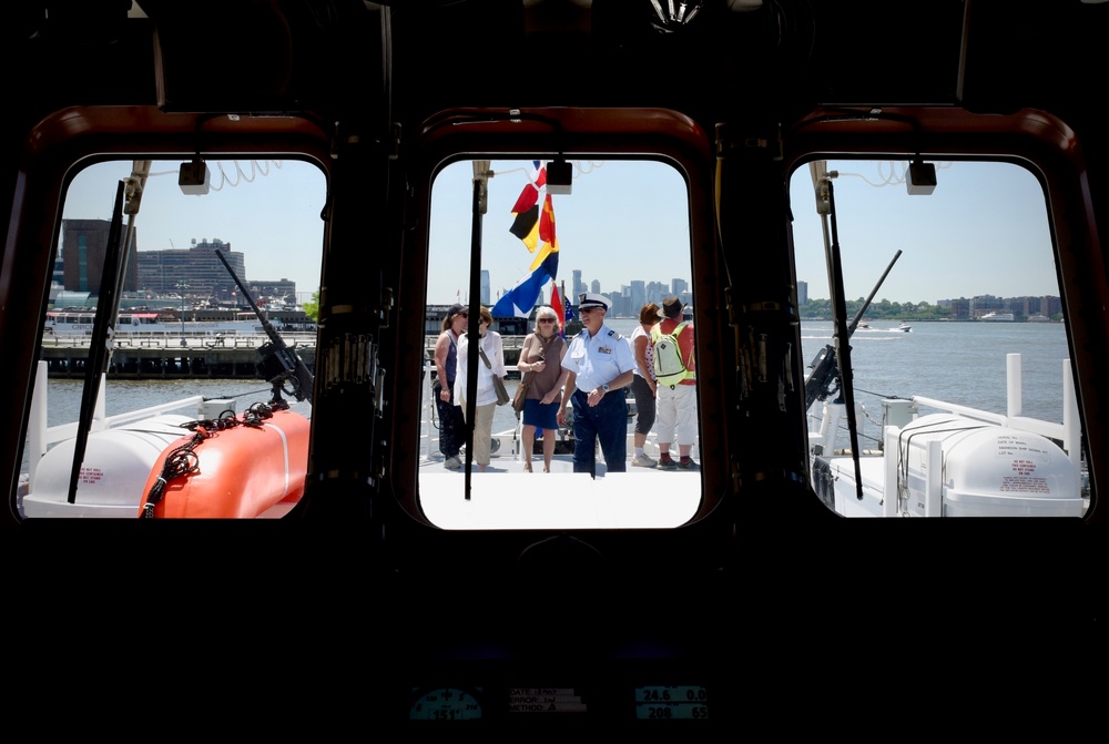 Coast Guard Cutter Richard Snyder holds tours during Fleet Week New York 2018