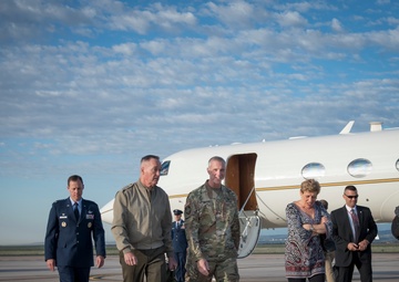Dignitaries Arrive for NORAD &amp; USNORTHCOM Change of Command