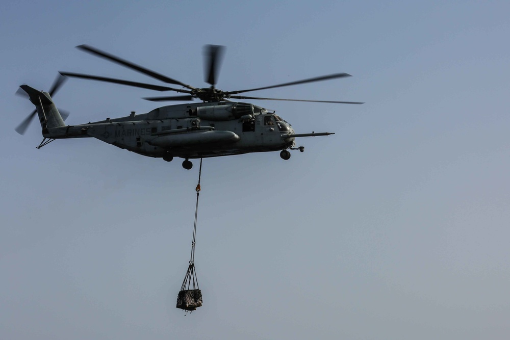 DVIDS - Images - Do you even lift bro? VMM-162 (Reinforced) and CLB-26 ...