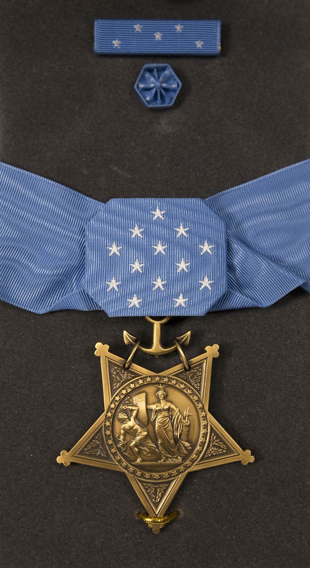 PRESIDENT TRUMP AWARDS MEDAL OF HONOR TO RETIRED NAVY SEAL FOR HEROIC ACTIONS IN AFGHANISTAN