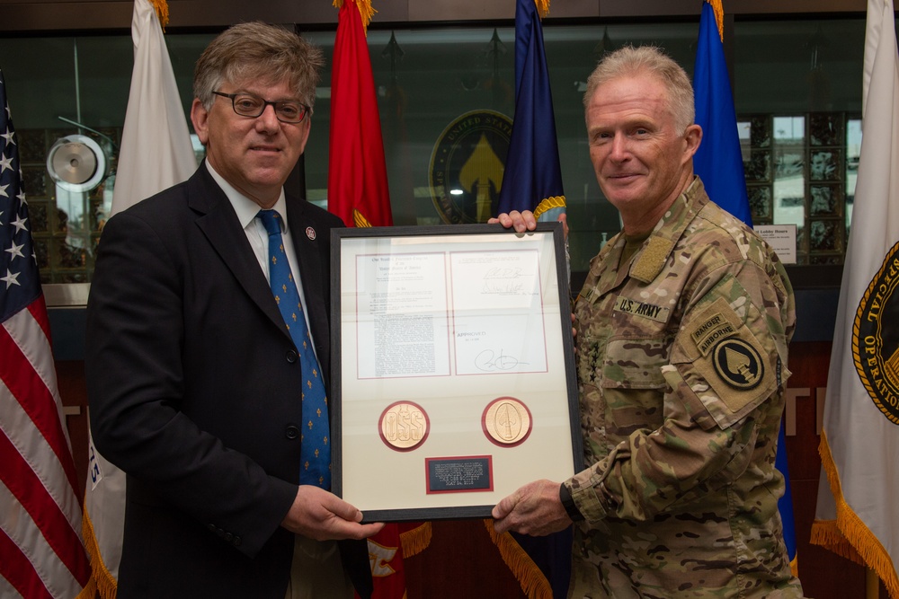 OSS Society presents USSOCOM with replica Congressional Gold Medal