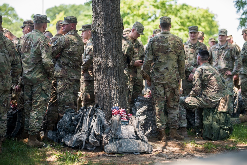 Old Guard Soldiers Participate in Flags In 2018