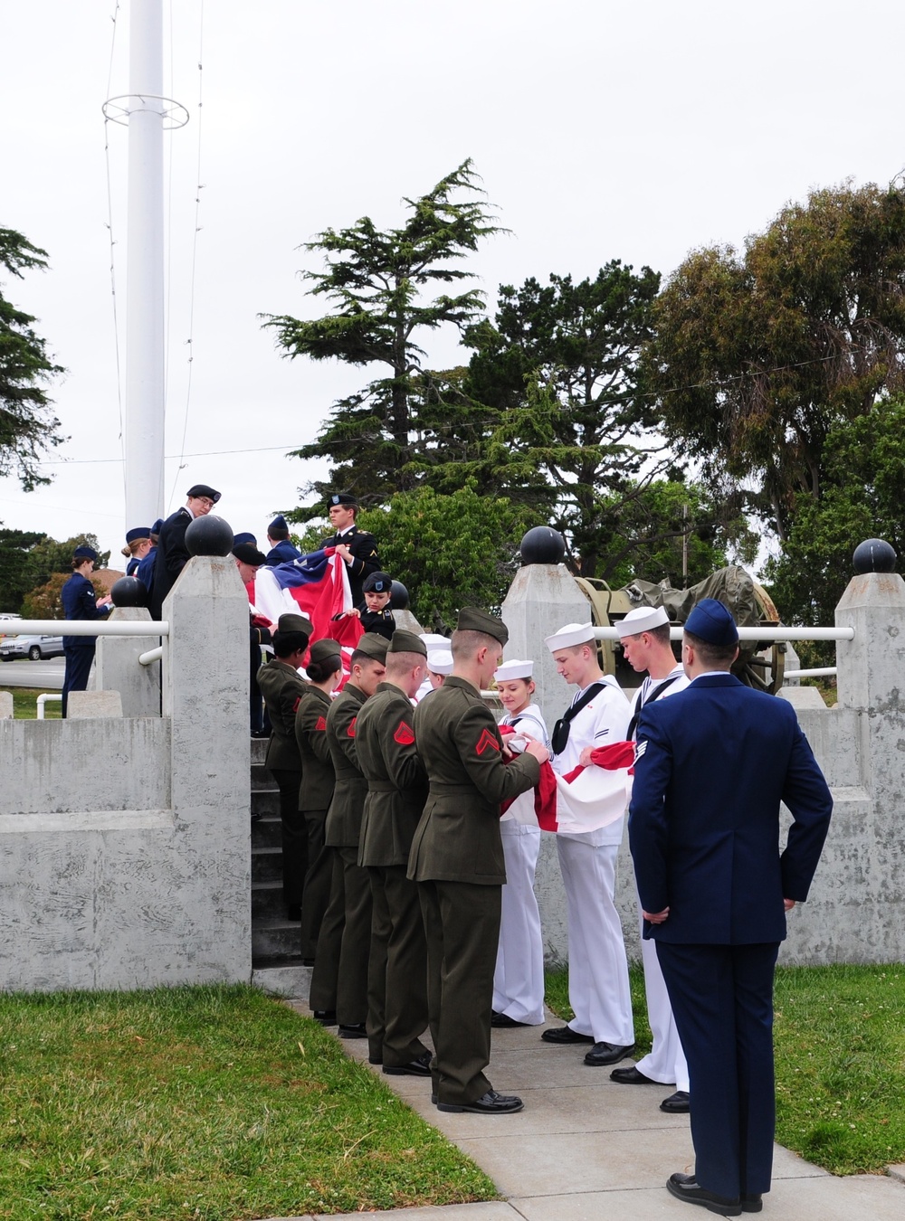 Information Warfare Training Command Monterey Sailors attend Memorial Day Observance