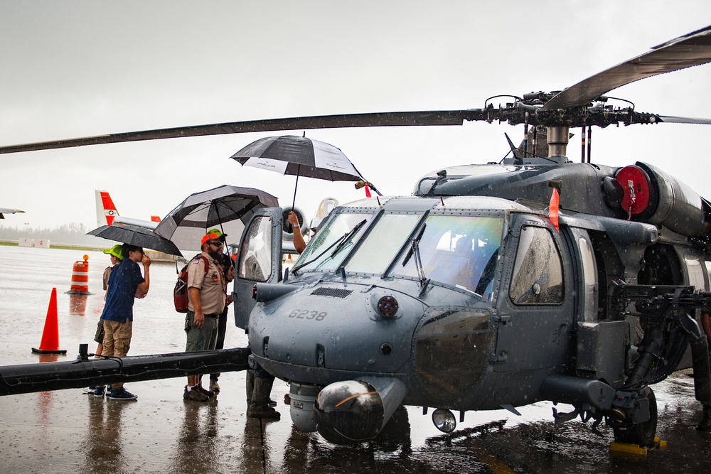 Reserve Citizen Airmen Prepare for Memorial Day weekend Miami Air Show