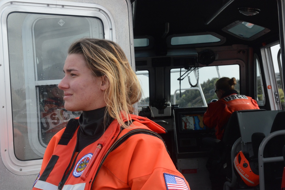 Coast Guardsmen prepare for search and rescue demonstration in Kodiak