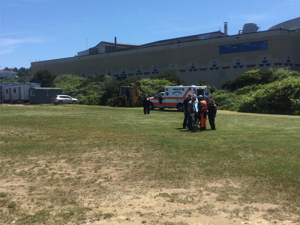 Coast Guard hoists injured hiker off beach north of Lincoln City, Ore.
