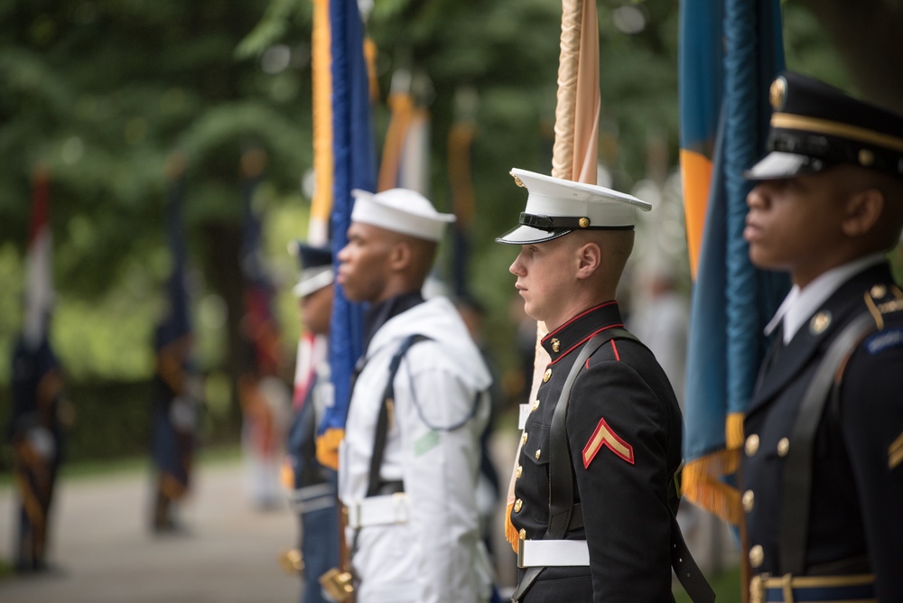 SD hosts POTUS for Memorial Day ceremony at ANC