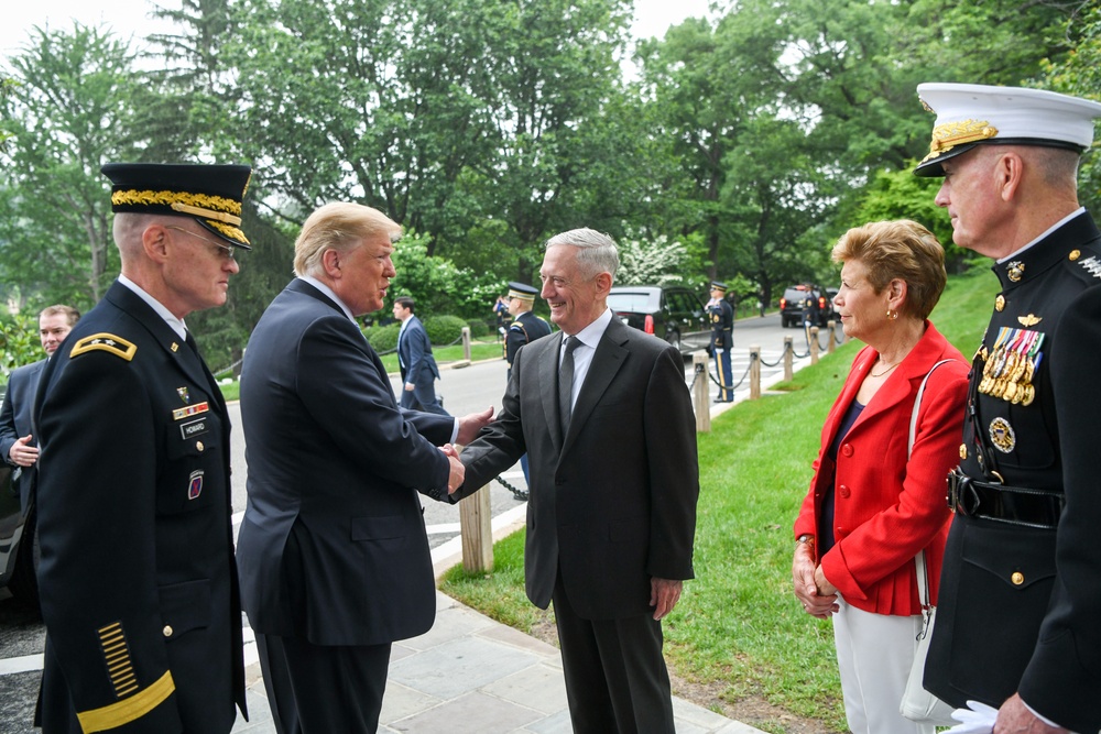 SD hosts POTUS for Memorial Day ceremony at ANC