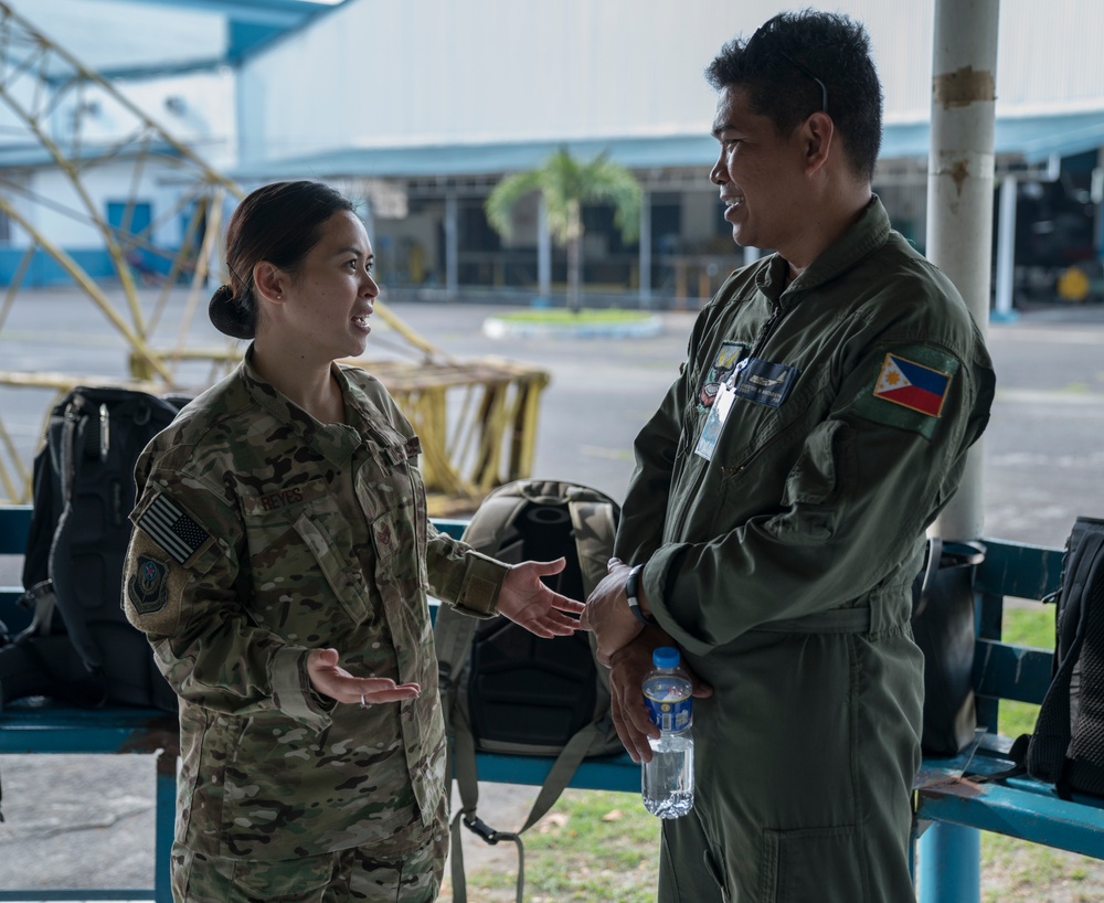 353rd SOG engages with Philippine C-130 partners