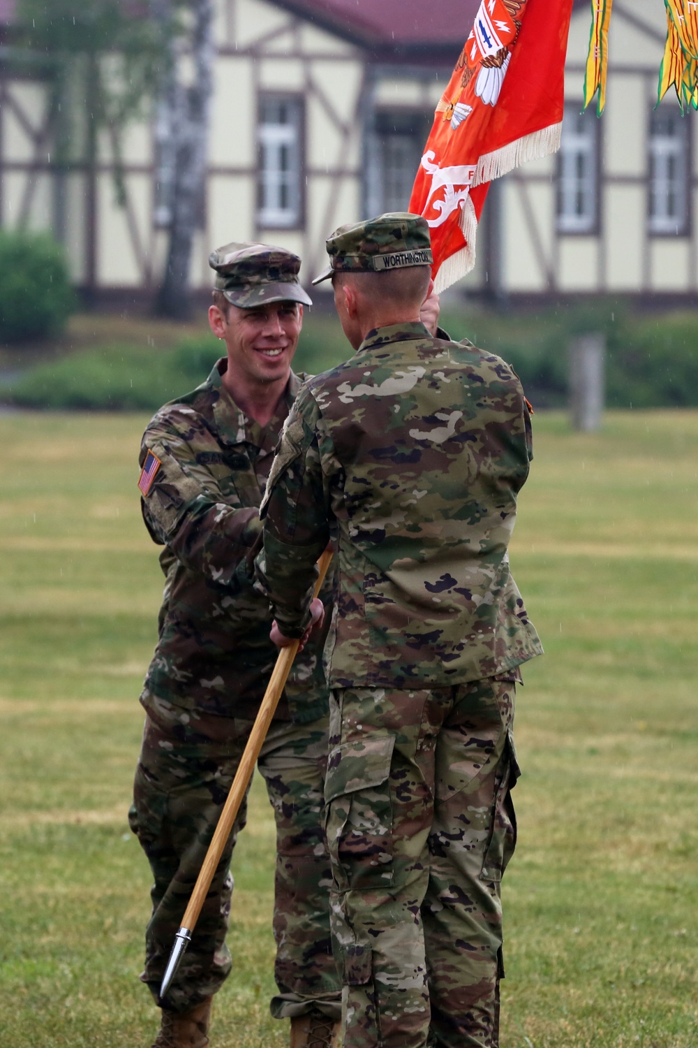 New commander takes charge of Army Europe’s expeditionary signal battalion