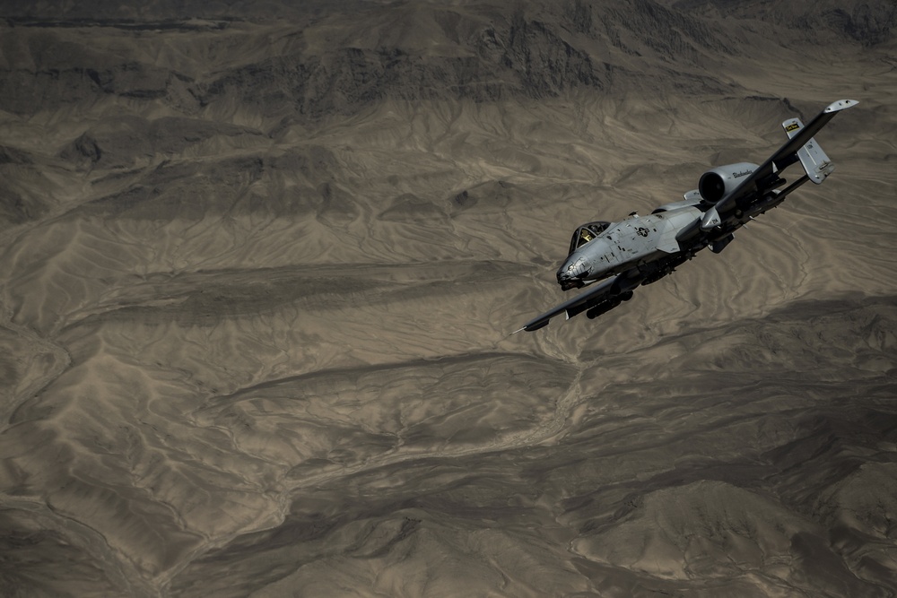KC-135 refuels A-10's over Afghanistan