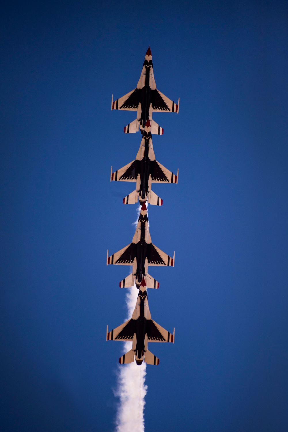 Thunderbirds practice for 2018 Cannon Air Show, Space and Tech Fest