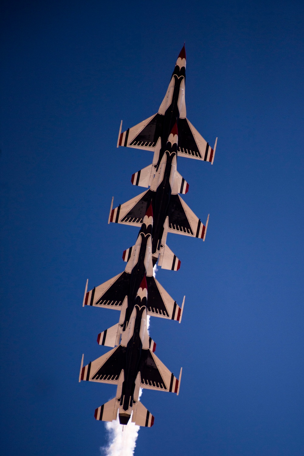 Thunderbirds practice for 2018 Cannon Air Show, Space and Tech Fest
