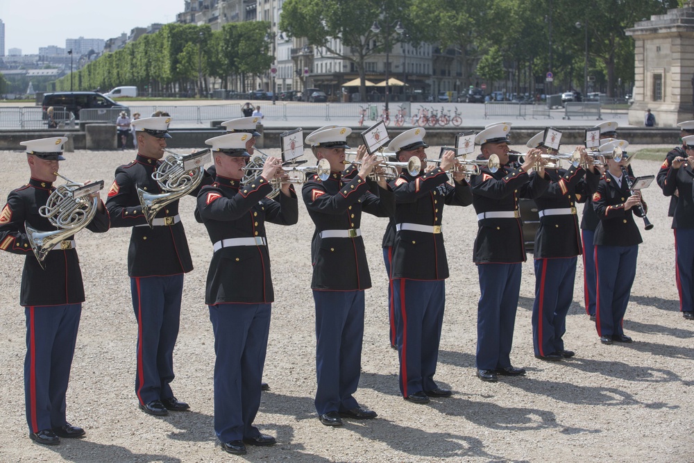 2d Marine Division Band performs at Les Invalides, May 22, 2018