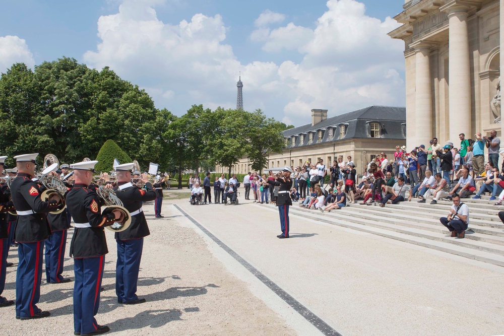 2d Marine Division Band performs at Les Invalides, May 22, 2018