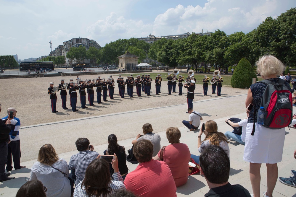 2d Marine Division Band performs at Les Invalides, May 22, 2018