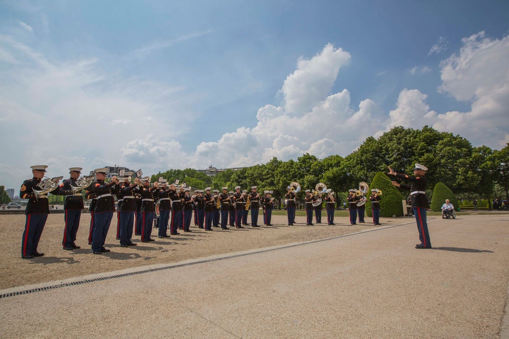 2d Marine Division Band performs at Les Invalides, May 22, 2018