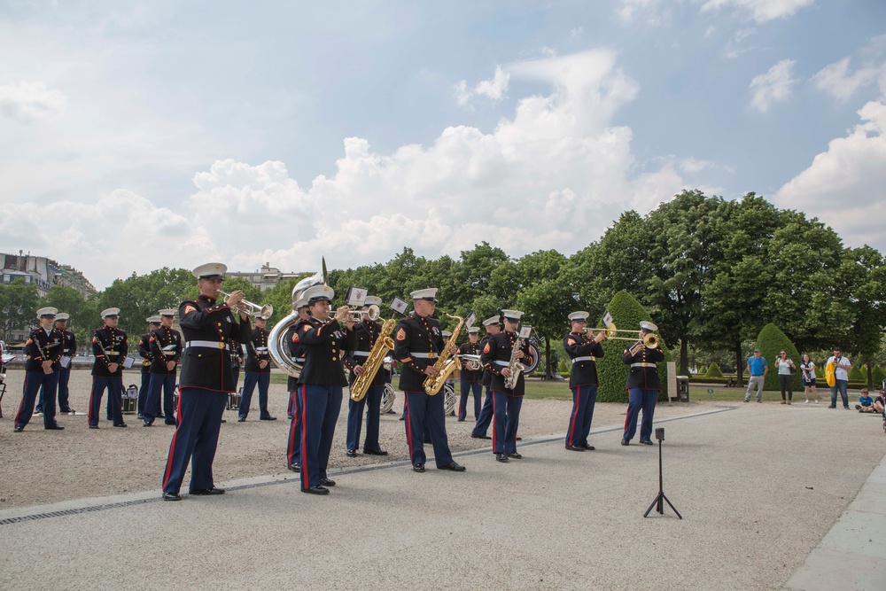 2d Marine Division Band performs at Les Invalides, May 22, 2018