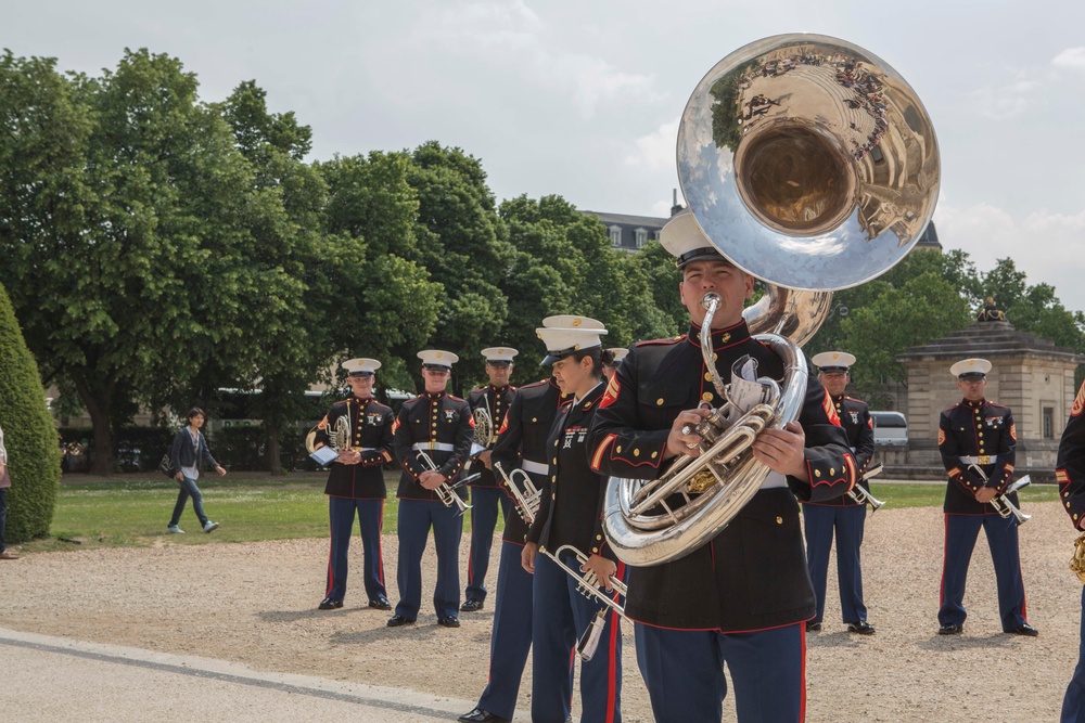 2d Marine Division Band performs at Les Invalides, May 22, 2018