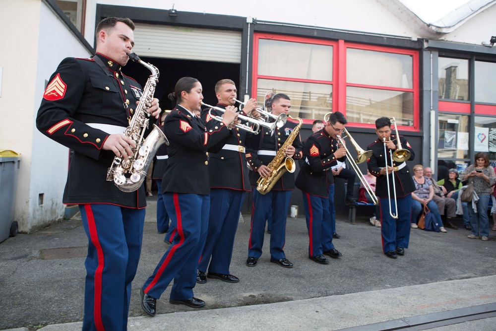 2d Marine Division Band performs at Chateau-Thierry, May 23, 2018