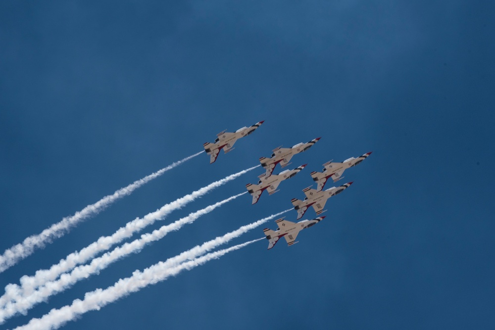 Thunderbird Training Flight