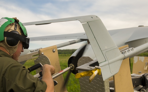 Exercise Frozen Reindeer: VMU-2 Flight Operations