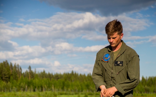Exercise Frozen Reindeer: VMU-2 Flight Operations