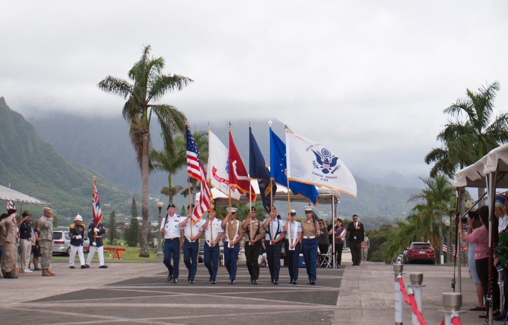 Hawaii governor hosts Memorial Day ceremony