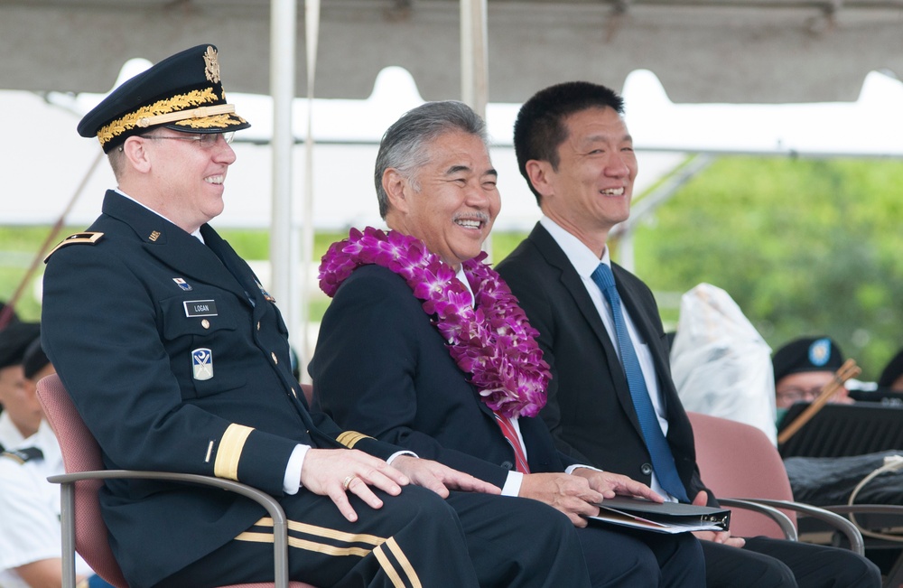 Hawaii governor hosts Memorial Day ceremony