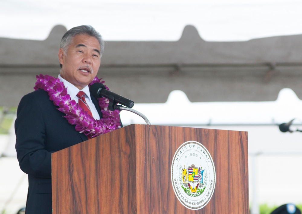 Hawaii governor hosts Memorial Day ceremony