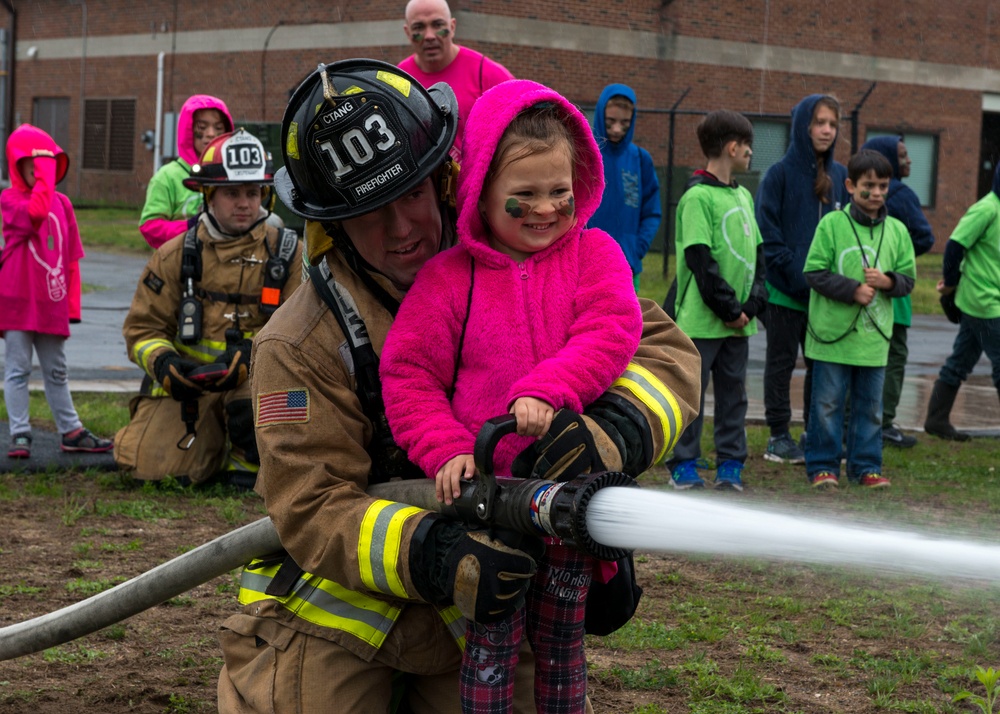 Deployment Day teaches National Guard children the ins-and-outs of deployment